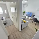 Apartman 1 - C Ajía Nápa