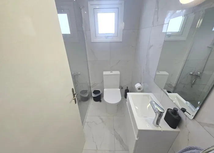 1 Bedroom, 1 - C Apartament *