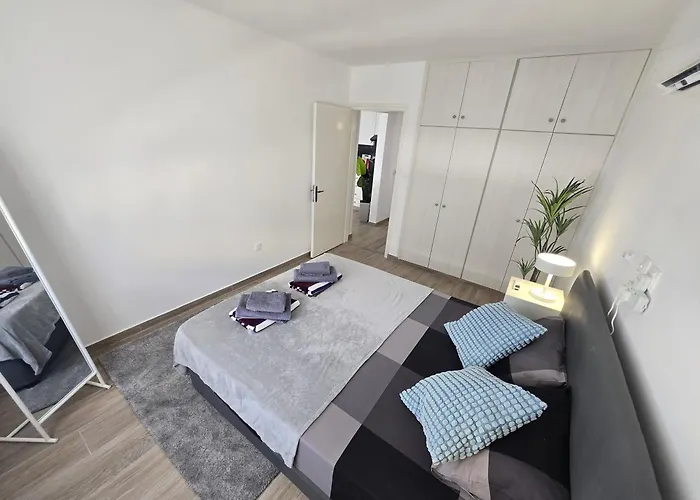 Апартаменты 1 Bedroom, 1 - C *